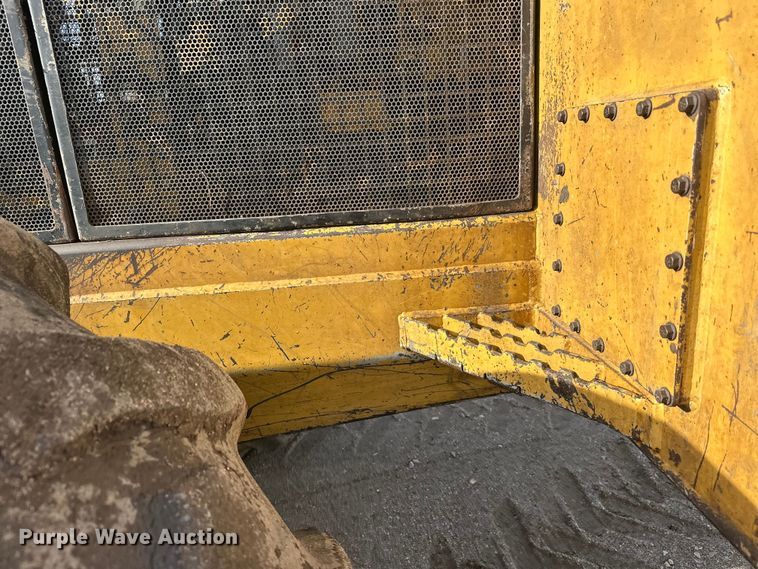 image for item FK1698 2001 Hydro-Ax 721E mulcher