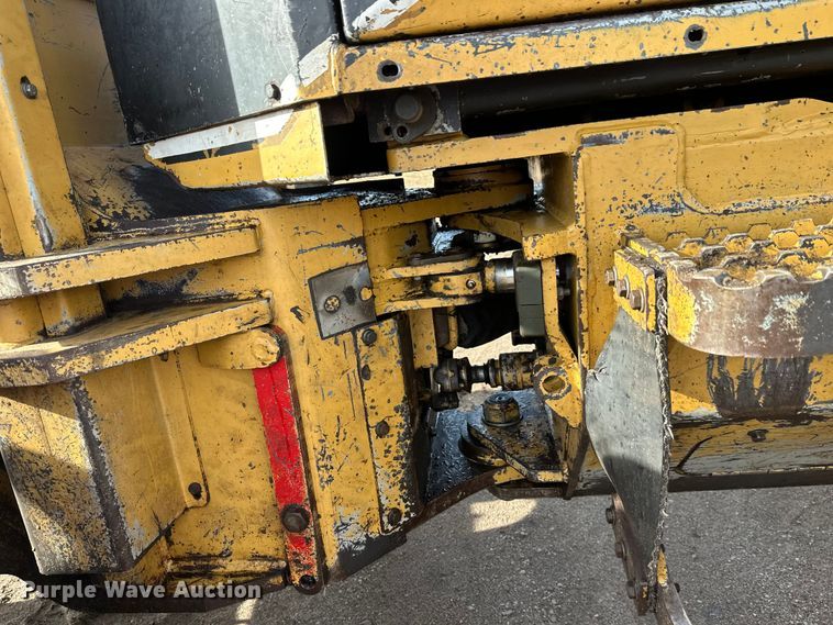 image for item FK1698 2001 Hydro-Ax 721E mulcher