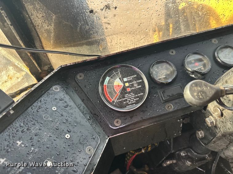 image for item FK1698 2001 Hydro-Ax 721E mulcher