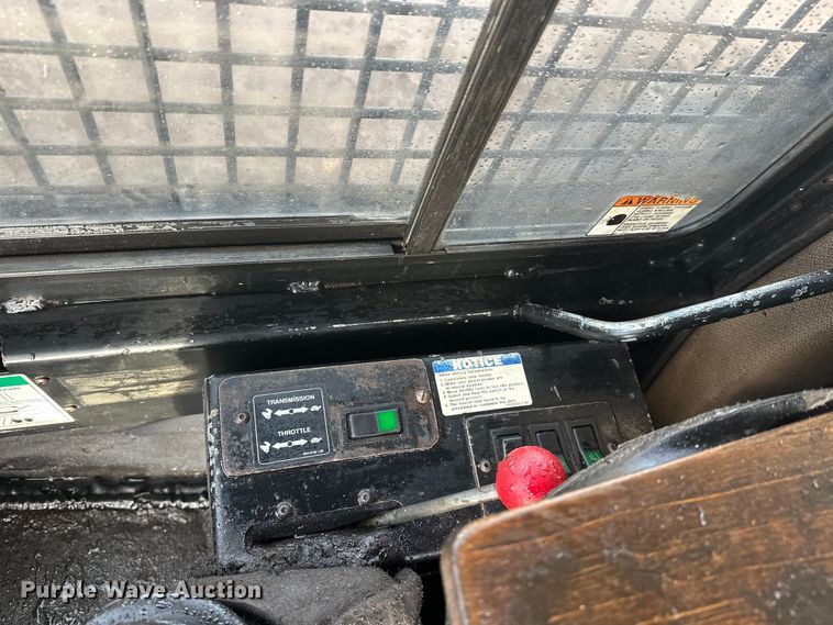 image for item FK1698 2001 Hydro-Ax 721E mulcher