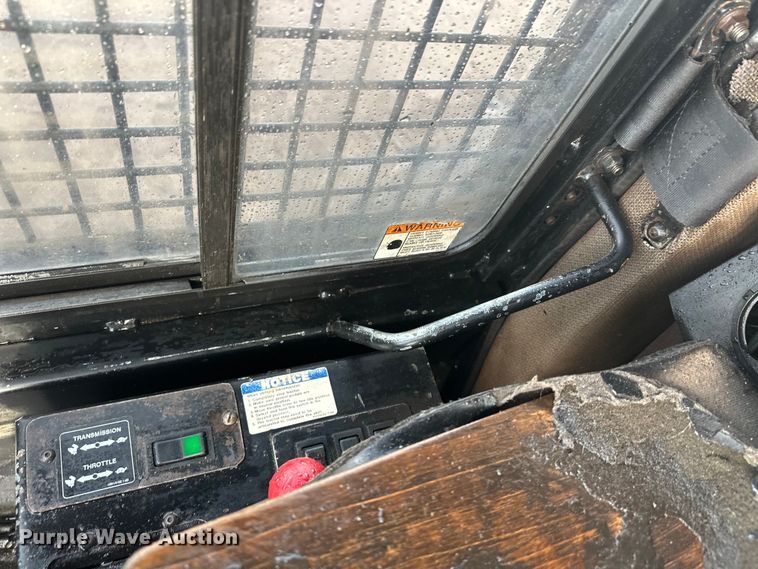 image for item FK1698 2001 Hydro-Ax 721E mulcher