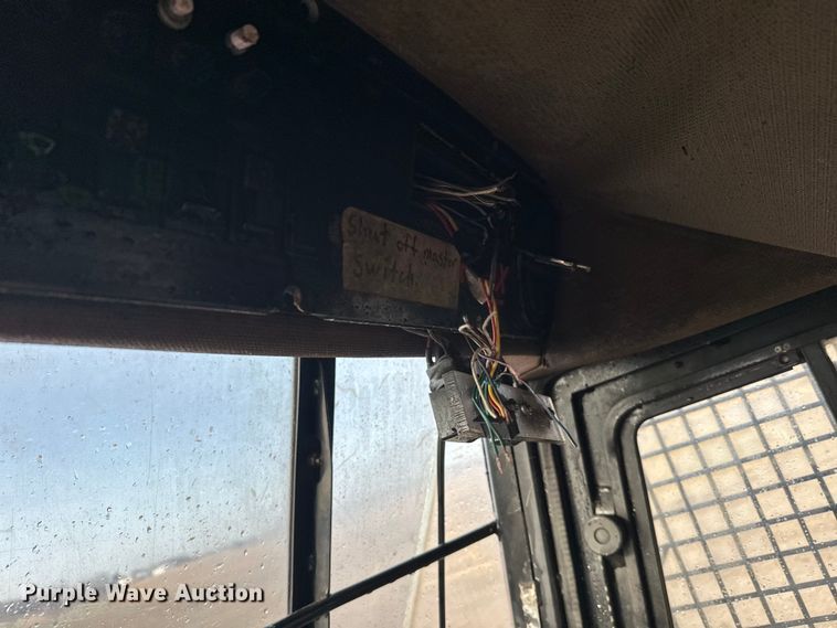 image for item FK1698 2001 Hydro-Ax 721E mulcher