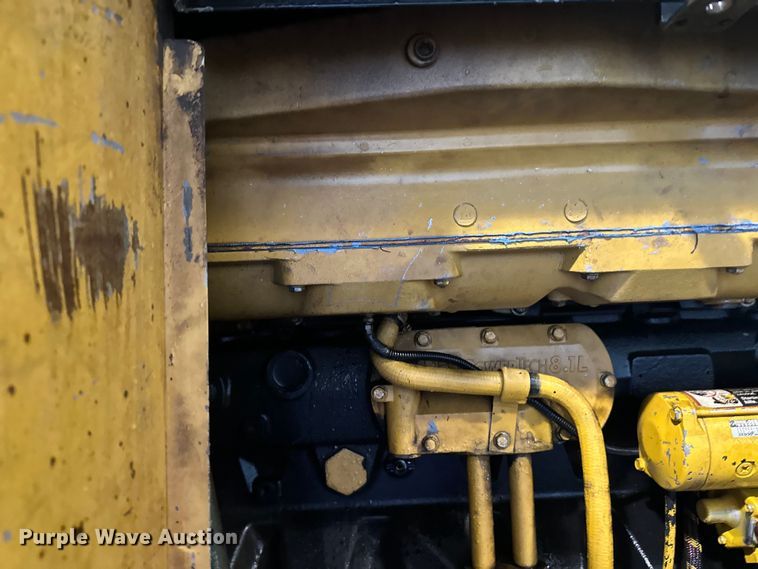 image for item FK1698 2001 Hydro-Ax 721E mulcher