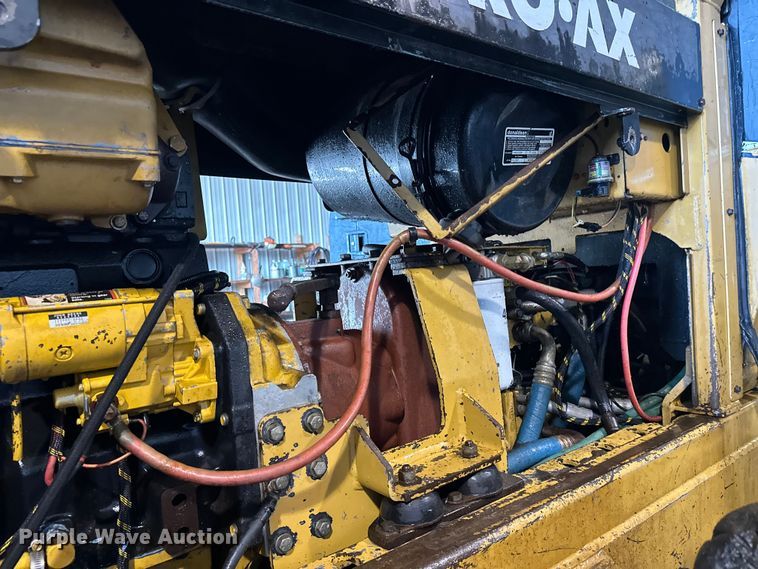 image for item FK1698 2001 Hydro-Ax 721E mulcher