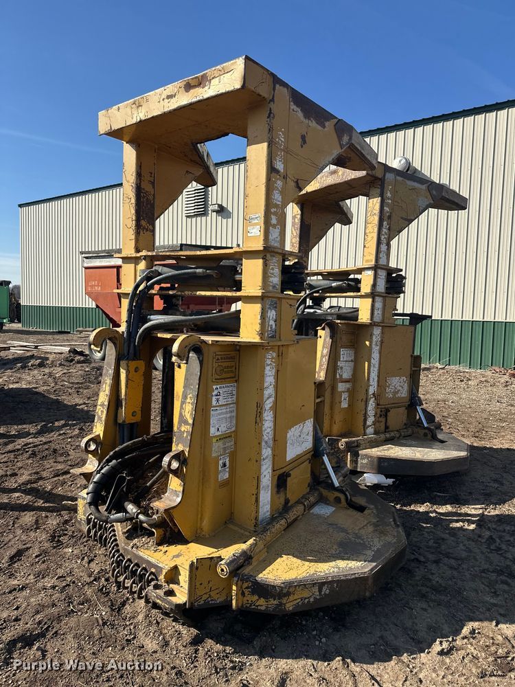 image for item FK1698 2001 Hydro-Ax 721E mulcher