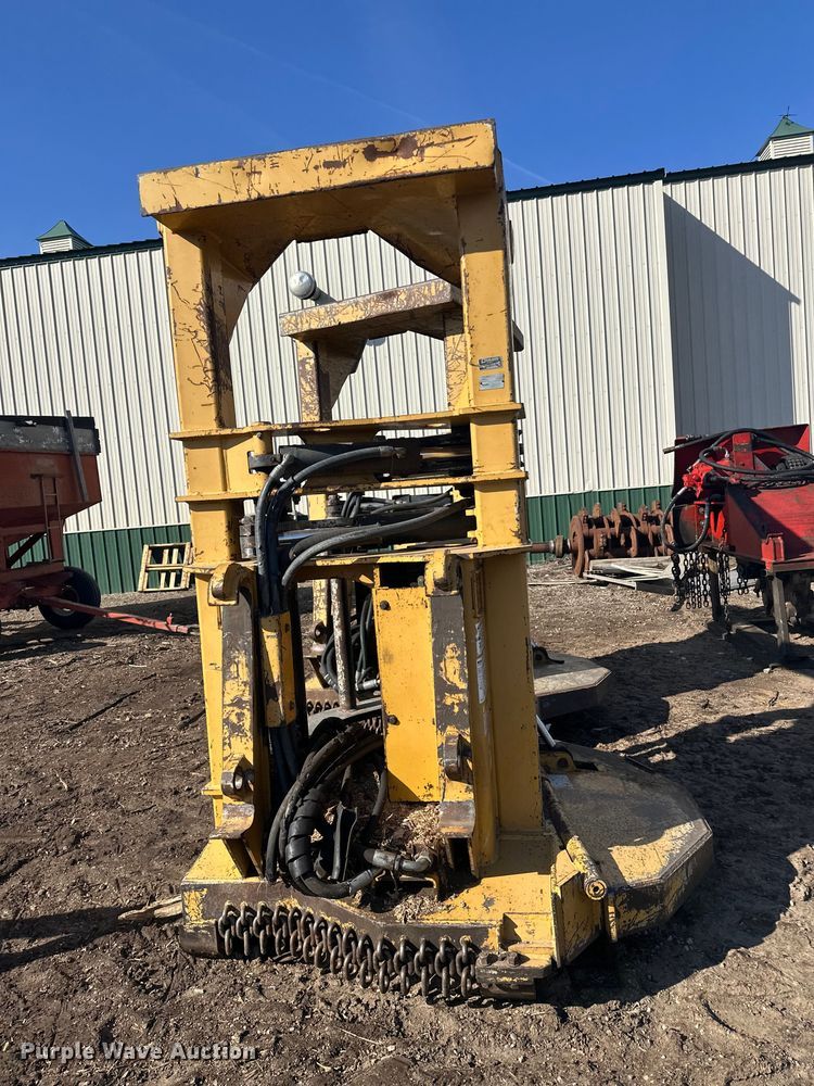 image for item FK1698 2001 Hydro-Ax 721E mulcher