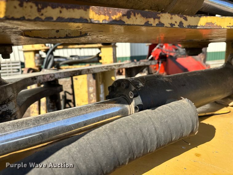 image for item FK1698 2001 Hydro-Ax 721E mulcher