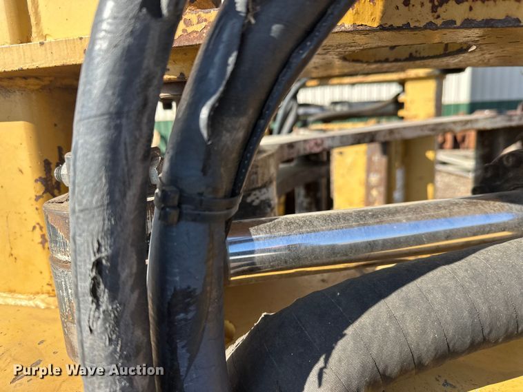 image for item FK1698 2001 Hydro-Ax 721E mulcher