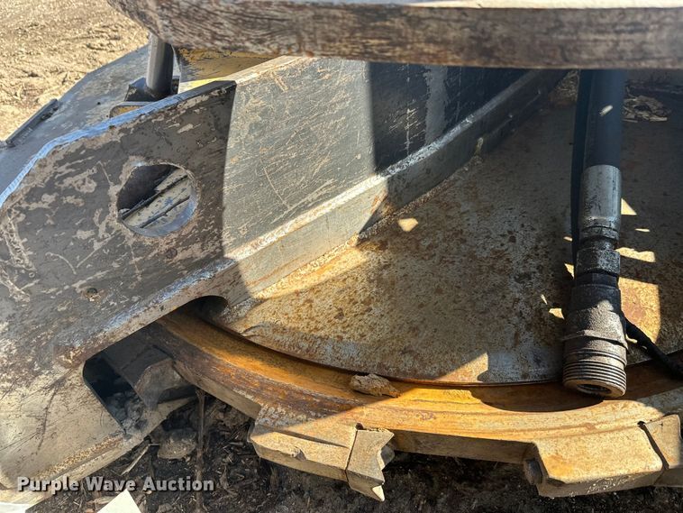 image for item FK1698 2001 Hydro-Ax 721E mulcher