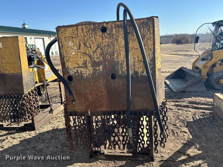 image for item FK1698 2001 Hydro-Ax 721E mulcher