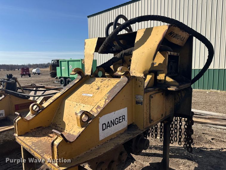 image for item FK1698 2001 Hydro-Ax 721E mulcher