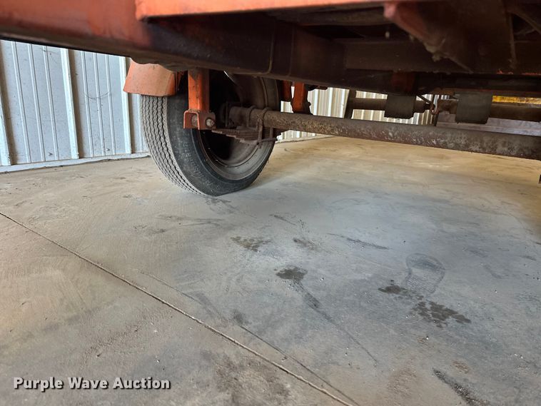 image for item FK1699 Boss BKGFT111 light plant