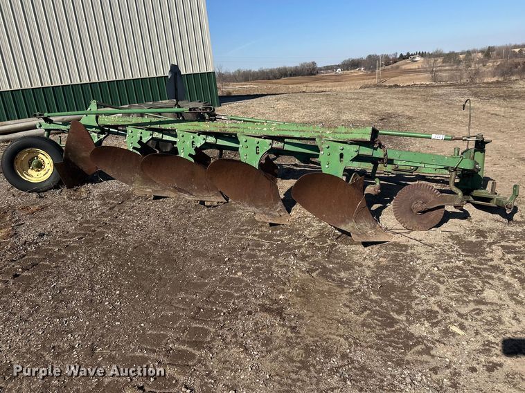 image for item FK1700 John Deere five bottom plow