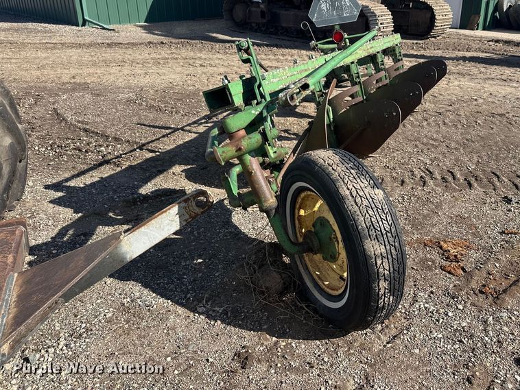 image for item FK1700 John Deere five bottom plow