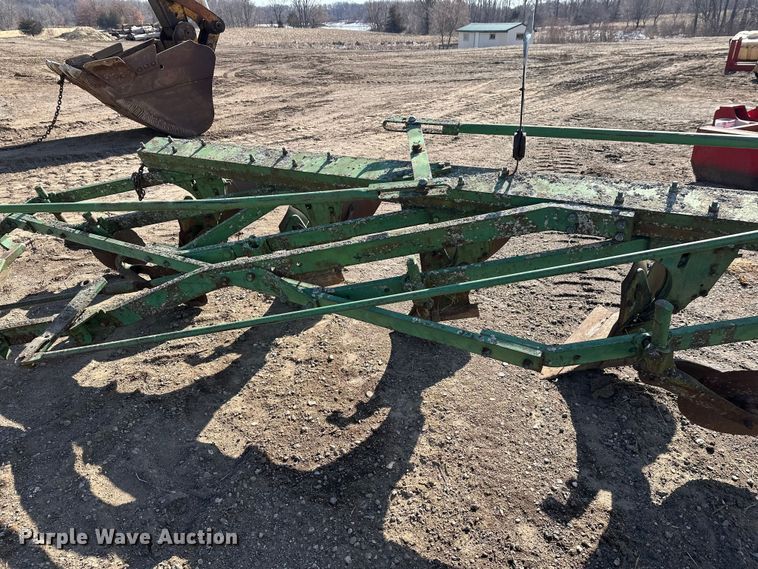 image for item FK1700 John Deere five bottom plow