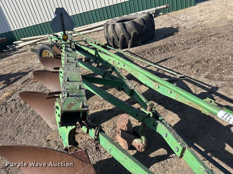 image for item FK1700 John Deere five bottom plow