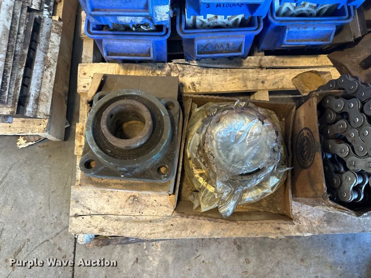 image for item FK1704 Morbark 23 wood chipper parts