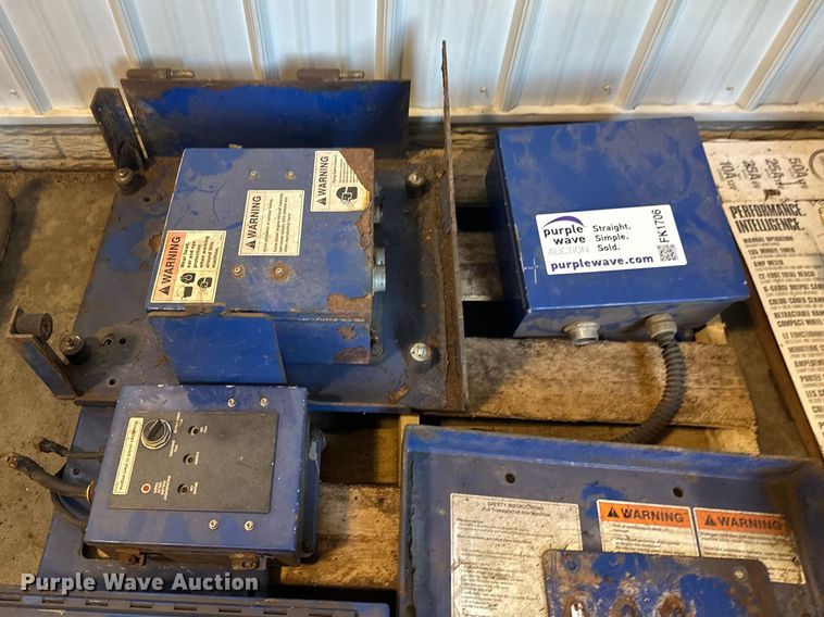 image for item FK1706 Peterson 6700B wood grinder parts