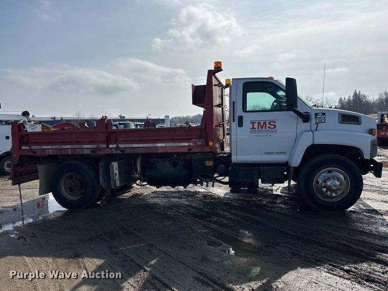 image for item FK1713 2006 Chevrolet C8500 dump truck