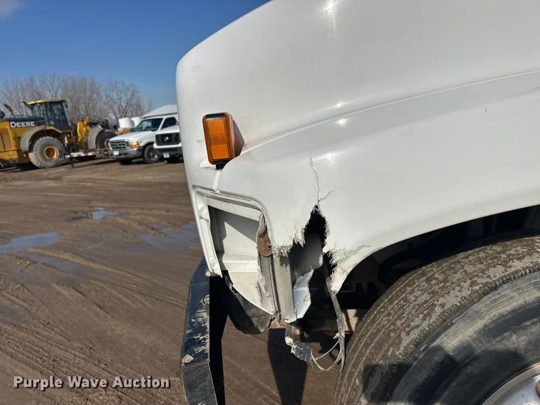 image for item FK1713 2006 Chevrolet C8500 dump truck