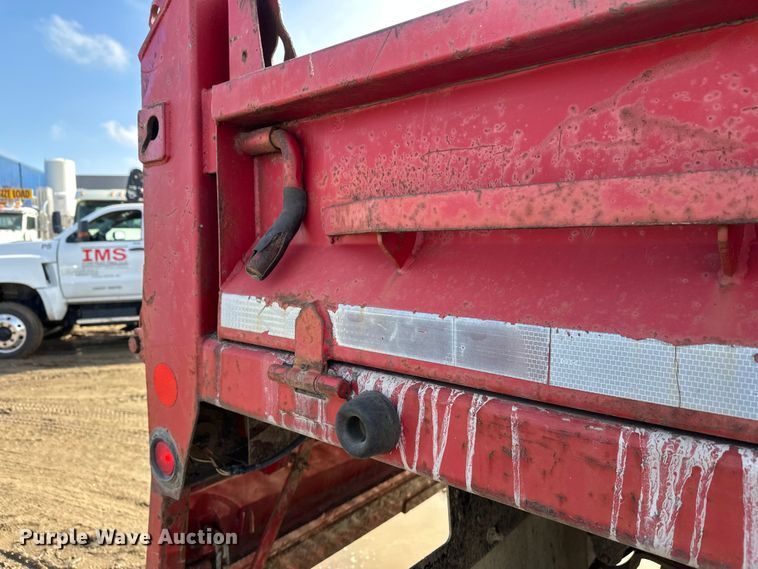 image for item FK1713 2006 Chevrolet C8500 dump truck