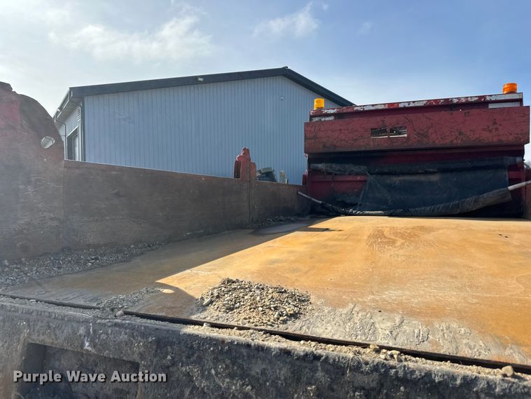 image for item FK1713 2006 Chevrolet C8500 dump truck