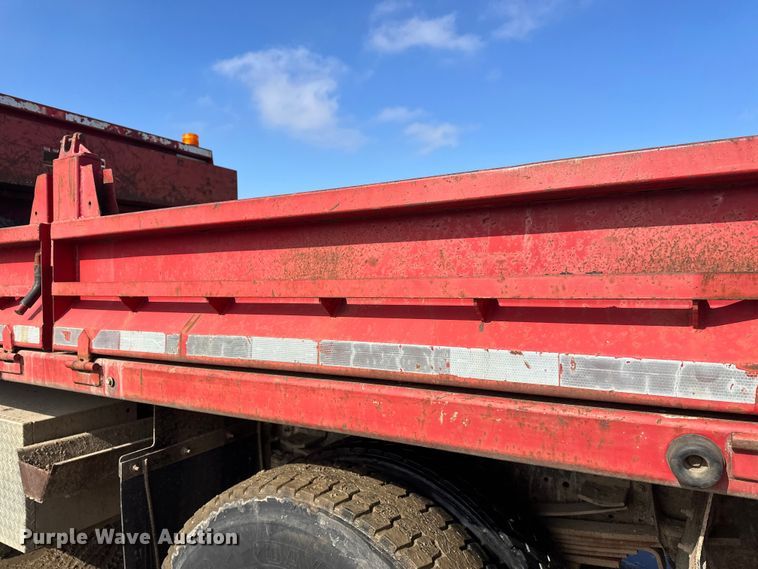 image for item FK1713 2006 Chevrolet C8500 dump truck