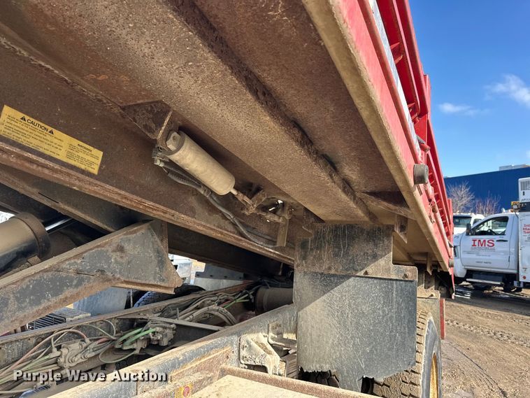 image for item FK1713 2006 Chevrolet C8500 dump truck