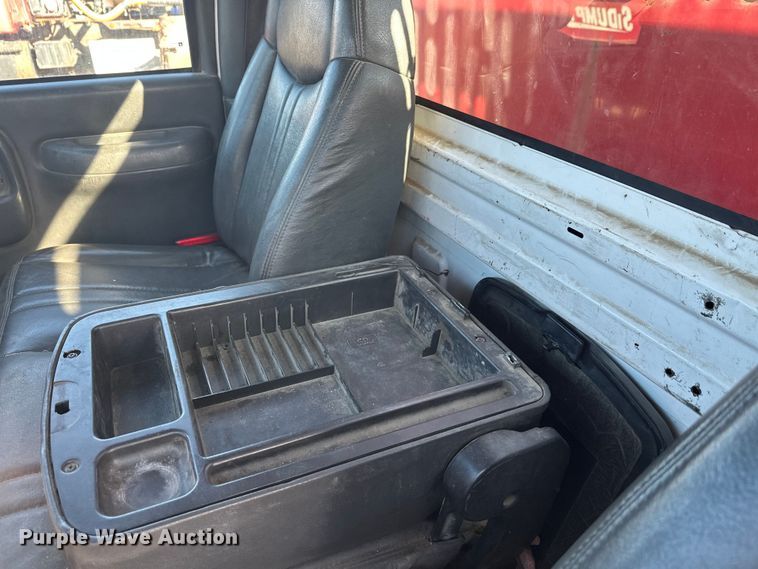 image for item FK1713 2006 Chevrolet C8500 dump truck