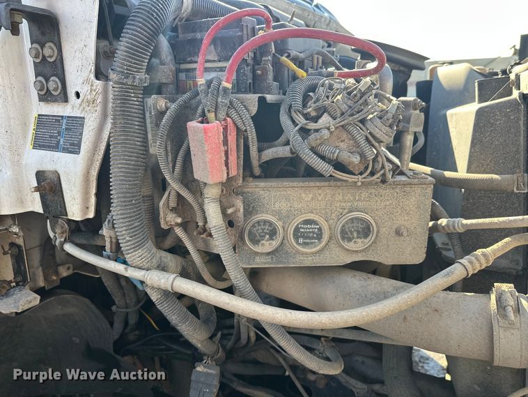 image for item FK1713 2006 Chevrolet C8500 dump truck