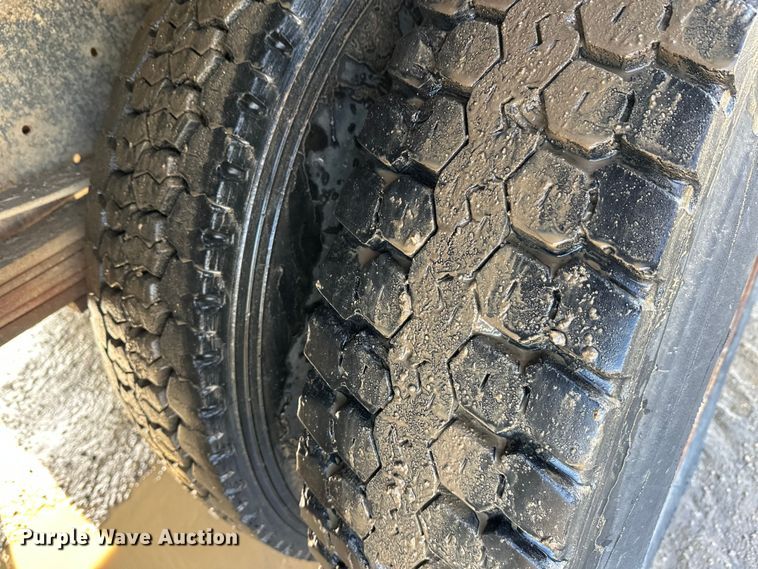 image for item FK1713 2006 Chevrolet C8500 dump truck