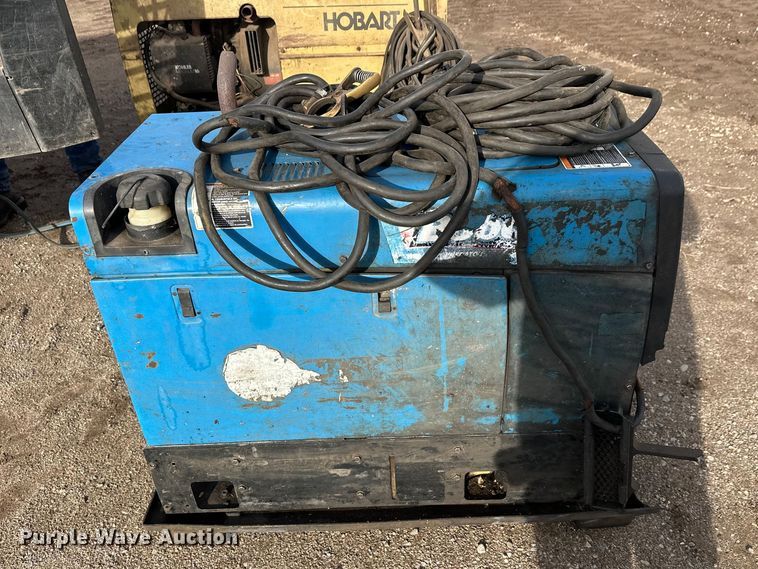 image for item FK1725 Miller Bobcat 250 welder