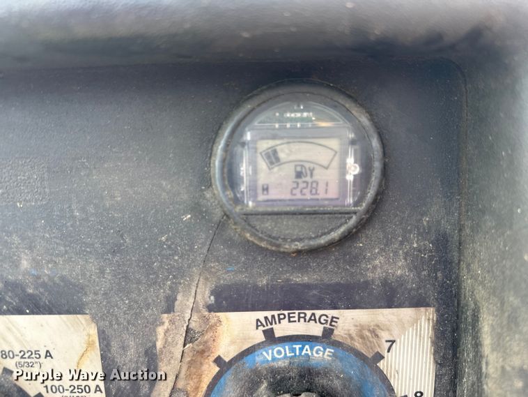 image for item FK1725 Miller Bobcat 250 welder