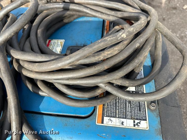 image for item FK1725 Miller Bobcat 250 welder