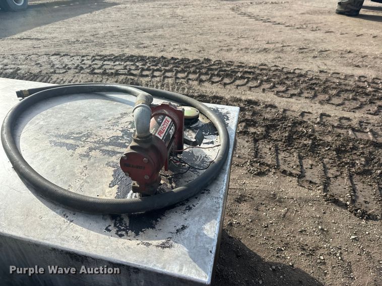 image for item FK1726 (2) fuel tanks