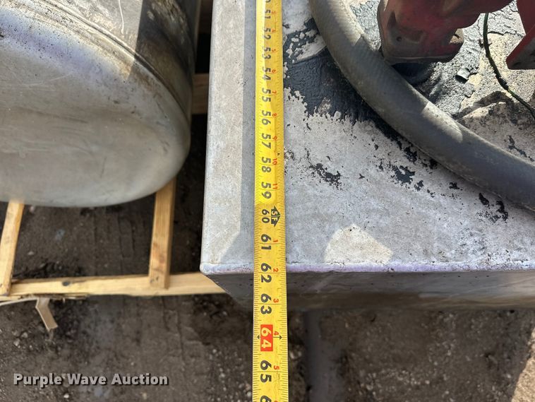 image for item FK1726 (2) fuel tanks