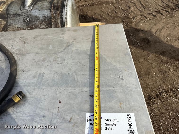 image for item FK1726 (2) fuel tanks