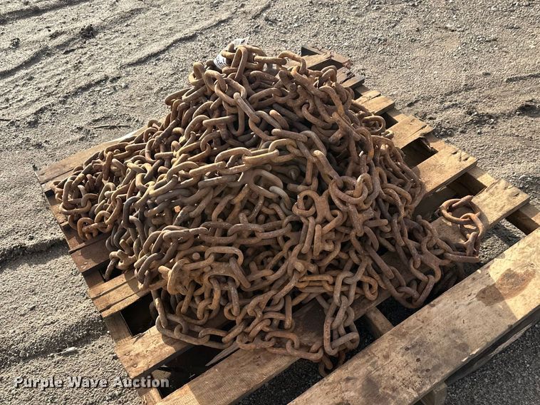 image for item FK1727 (2) tire chains