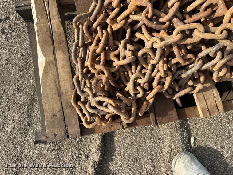 image for item FK1727 (2) tire chains