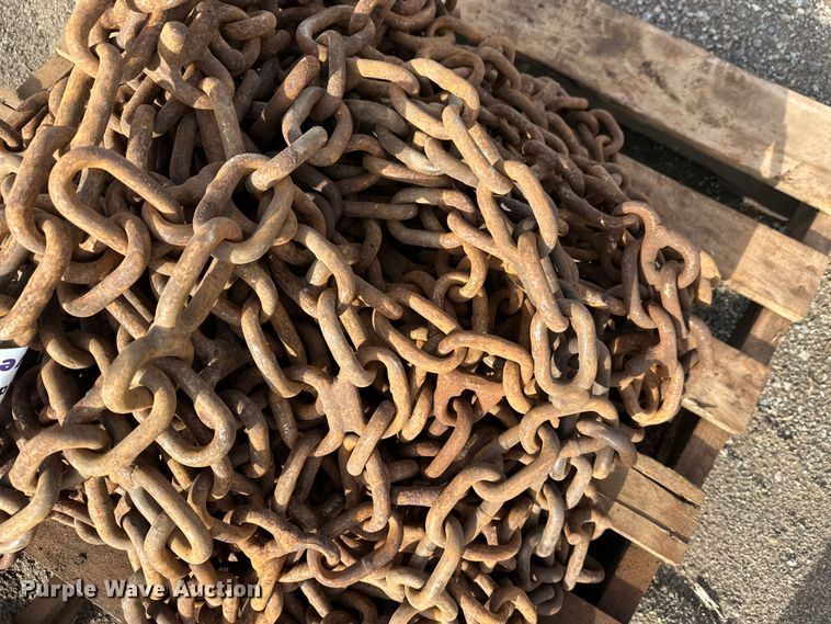 image for item FK1727 (2) tire chains