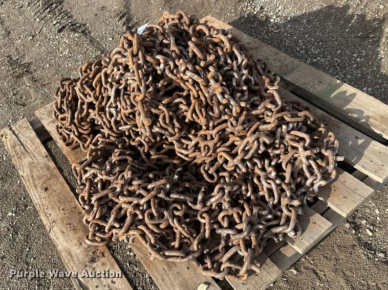 image for item FK1729 (2) tire chains