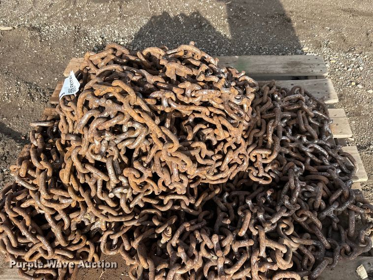 image for item FK1729 (2) tire chains