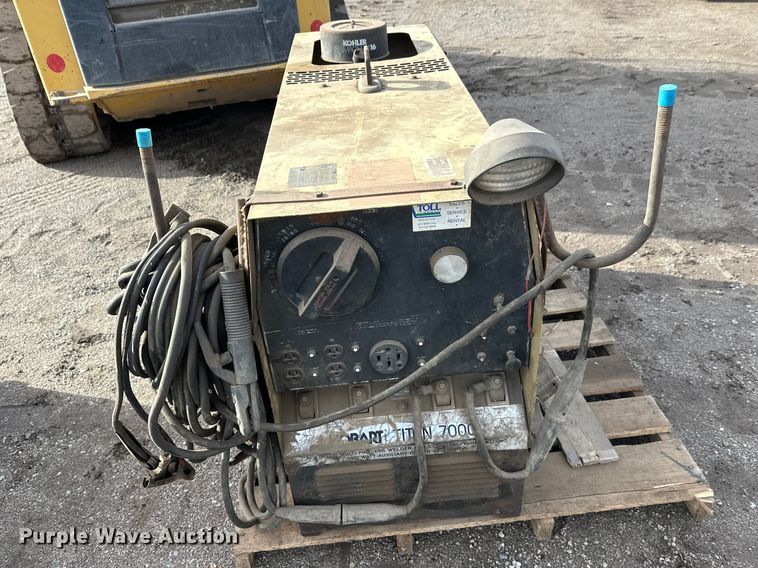 image for item FK1730 Hobart Titan 7000 welder