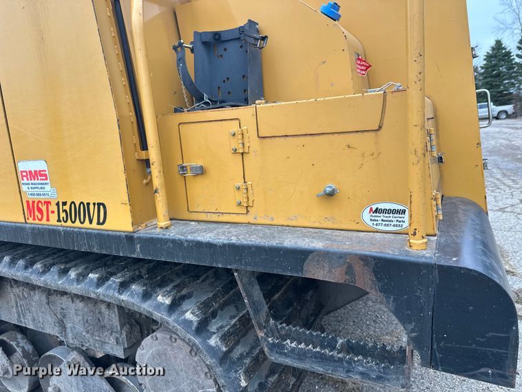 image for item FK1765 2016 Morooka MST-1500VD track carrier