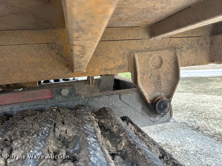 image for item FK1765 2016 Morooka MST-1500VD track carrier