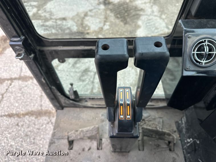 image for item FK1765 2016 Morooka MST-1500VD track carrier