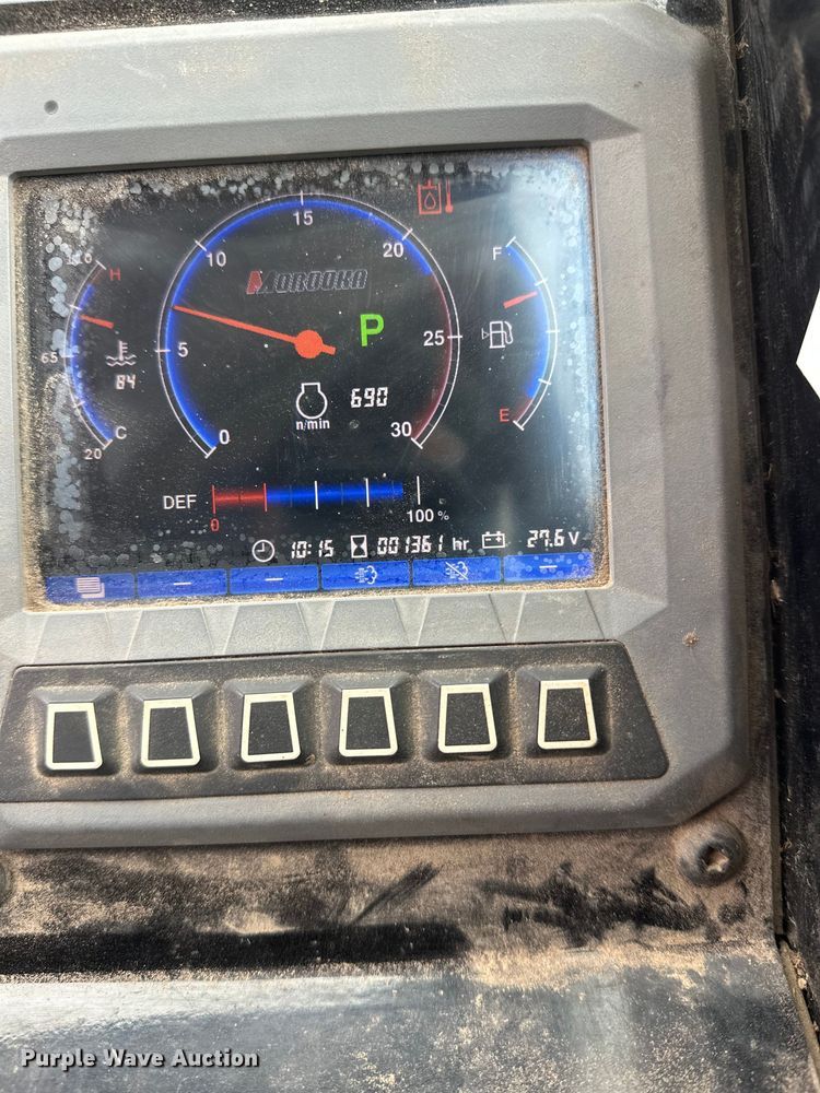 image for item FK1765 2016 Morooka MST-1500VD track carrier