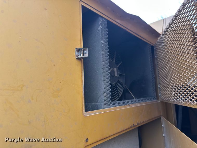 image for item FK1765 2016 Morooka MST-1500VD track carrier