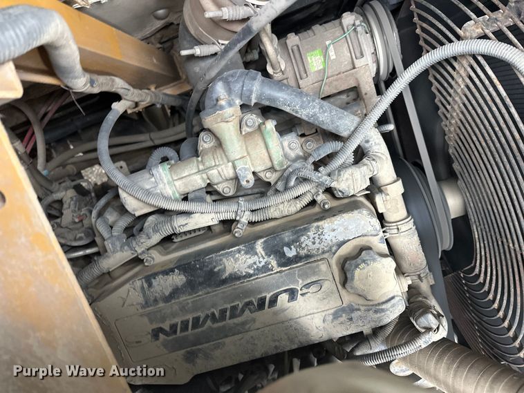 image for item FK1765 2016 Morooka MST-1500VD track carrier