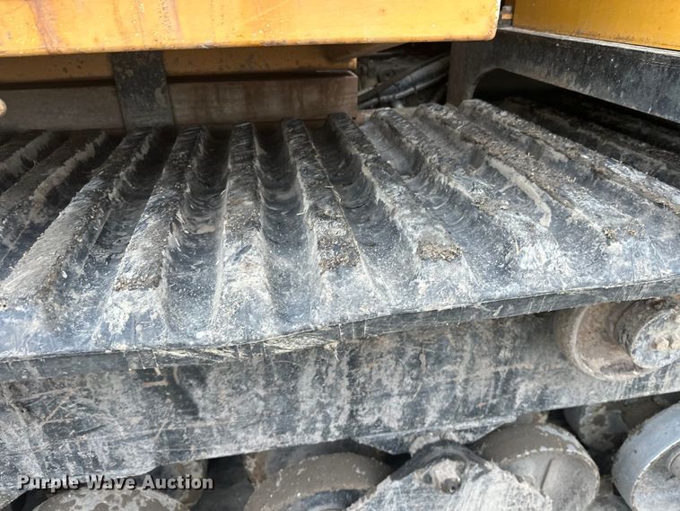 image for item FK1765 2016 Morooka MST-1500VD track carrier